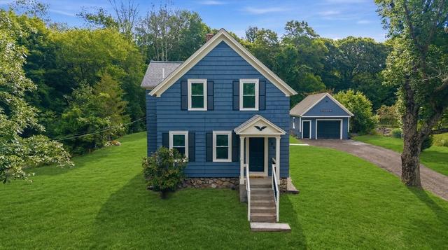 286 Blackstone St, Uxbridge, MA 01569