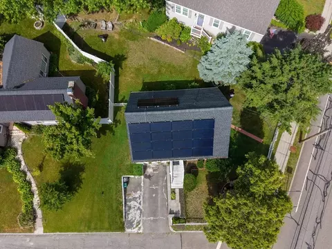 View/Area - 2 Amesbury St, Worcester, MA 01605 photo 2 of 3