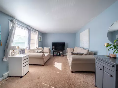 Living - 2 Amesbury St, Worcester, MA 01605 photo 2 of 3