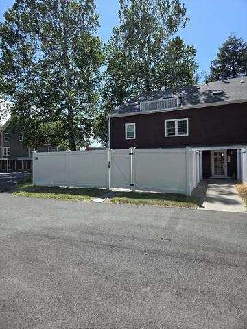 62 Main St #2, Hatfield, MA 01038