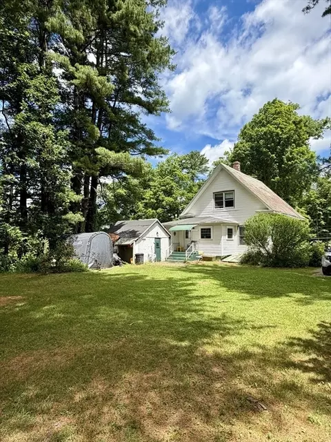 Exterior - 30 Whittemore Rd, Sturbridge, MA 01566 photo 2 of 4