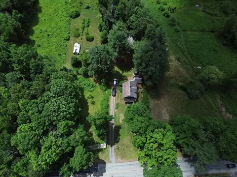 View/Area - 30 Whittemore Rd, Sturbridge, MA 01566 photo 4 of 5