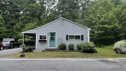 171 Mill St, Raynham, MA 02767