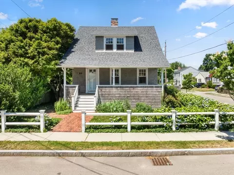 65 Narragansett Rd, Quincy, MA 02169