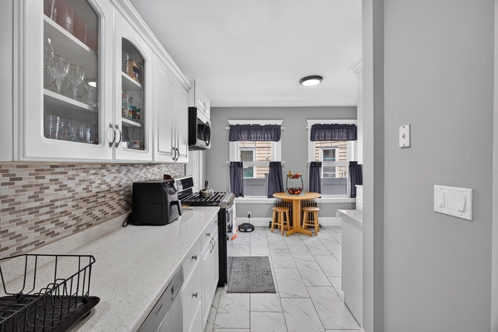 524 Eastern Ave, Lynn, MA 01902 photo 14