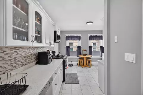 524 Eastern Ave, Lynn, MA 01902 photo 14