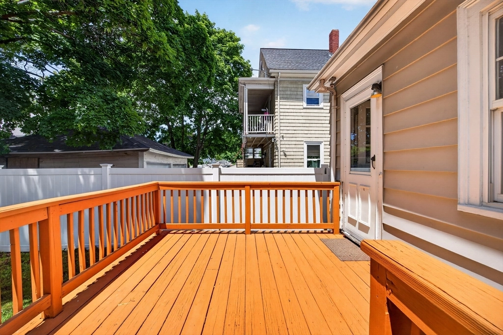 524 Eastern Ave, Lynn, MA 01902 photo 38