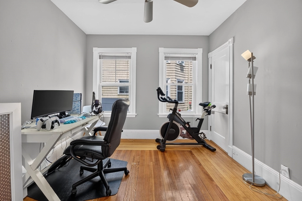 524 Eastern Ave, Lynn, MA 01902 photo 17