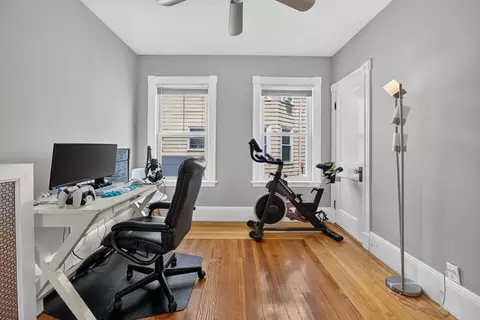 524 Eastern Ave, Lynn, MA 01902 photo 17
