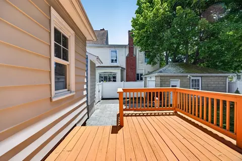 524 Eastern Ave, Lynn, MA 01902 photo 37