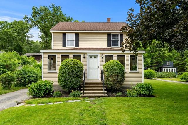 45 County Rd, Andover, MA 01810