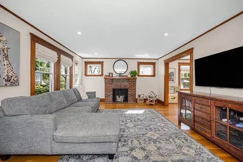24 Pinevale Ave, Reading, MA 01867 photo 3