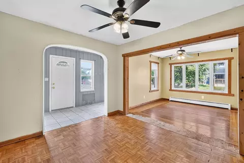 60 Forest St, Chicopee, MA 01013 photo 14