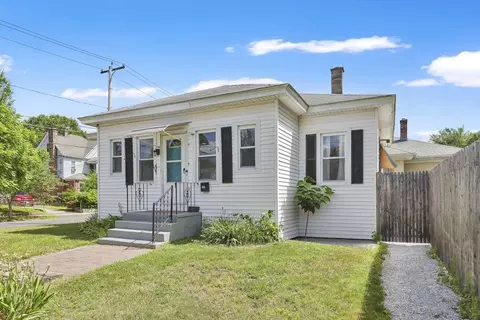 60 Forest St, Chicopee, MA 01013 photo 2
