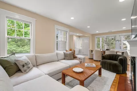 91 Henderson St, Needham, MA 02492 photo 9