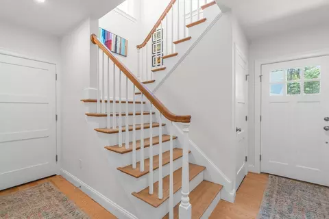 Entry Way - 77 Cobblestone Cir, Mashpee, MA 02649 photo 4 of 5