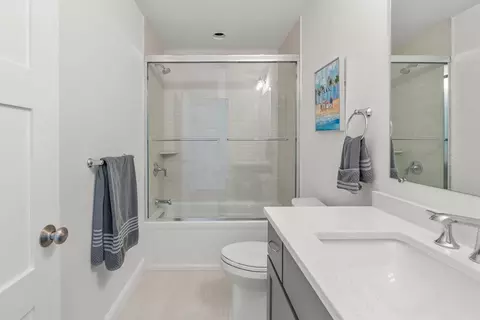 Bath - 77 Cobblestone Cir, Mashpee, MA 02649 photo 2 of 2