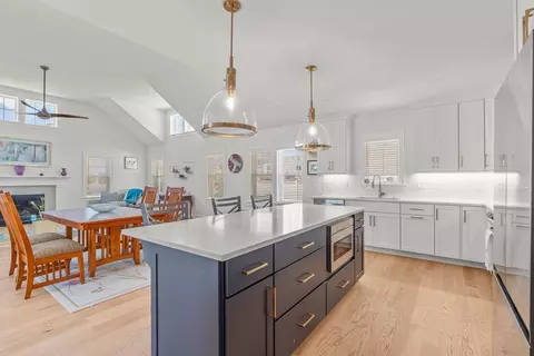Kitchen - 77 Cobblestone Cir, Mashpee, MA 02649 photo 2 of 3
