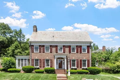 21 William St, Andover, MA 01810