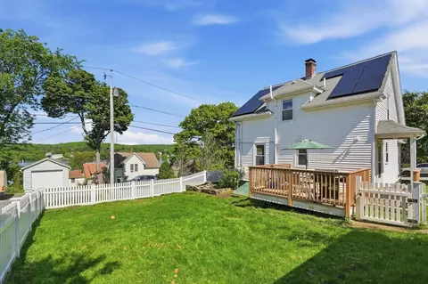 Exterior - 22 Merrill Rd, Worcester, MA 01606 photo 7 of 11