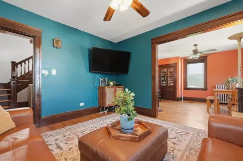Living - 22 Merrill Rd, Worcester, MA 01606 photo 3 of 3