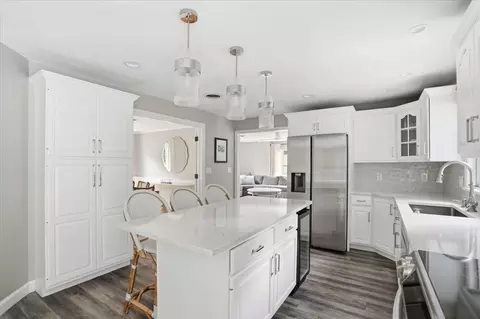 85 Maple Ave, Hanover, MA 02339 photo 2