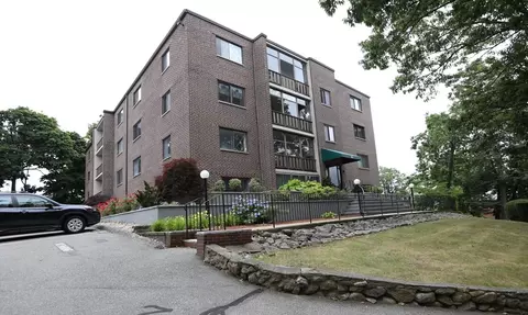 62 South St #15, Quincy, MA 02169