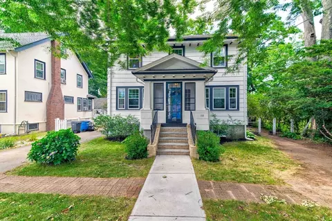 111 Greenleaf St, Quincy, MA 02169