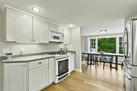 149 Glenview St, Upton, MA 01568 photo 8