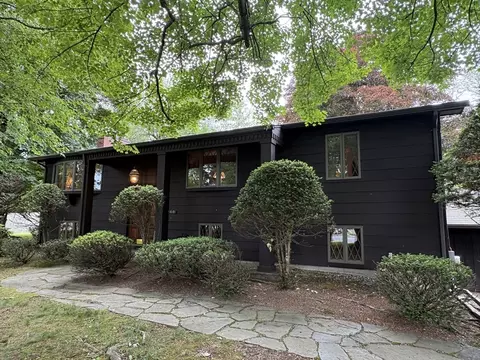 244 Lathrop St, South Hadley, MA 01075