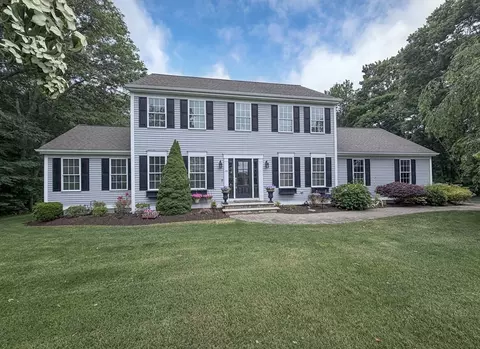 29 Spinnaker Way, Westport, MA 02790