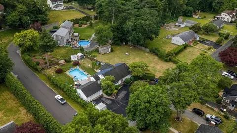 26 Pershing Ave, Acushnet, MA 02743 photo 36