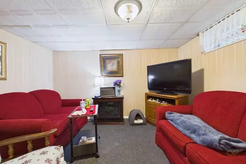26 Pershing Ave, Acushnet, MA 02743 photo 22