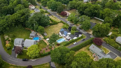 26 Pershing Ave, Acushnet, MA 02743 photo 37
