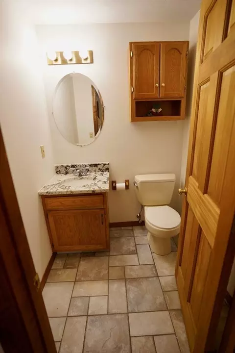 18 Brookside Dr, Douglas, MA 01516 photo 12