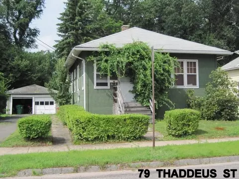 79 Thaddeus St, Chicopee, MA 01020 photo 2