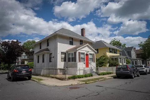 46 Park St, New Bedford, MA 02740