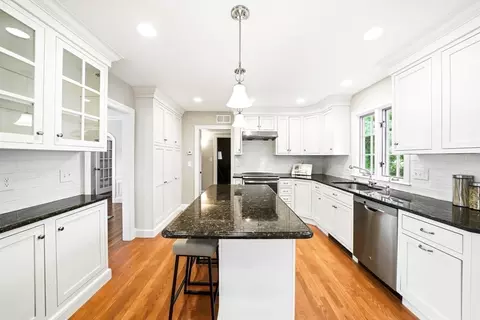 28 Homer Rd, Belmont, MA 02478