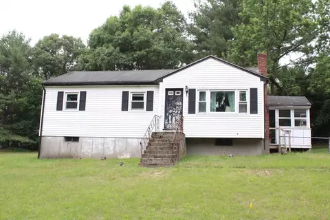 46 Phillip Dr, Bellingham, MA 02019