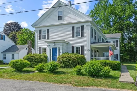 4 Elm St, Oxford, MA 01540