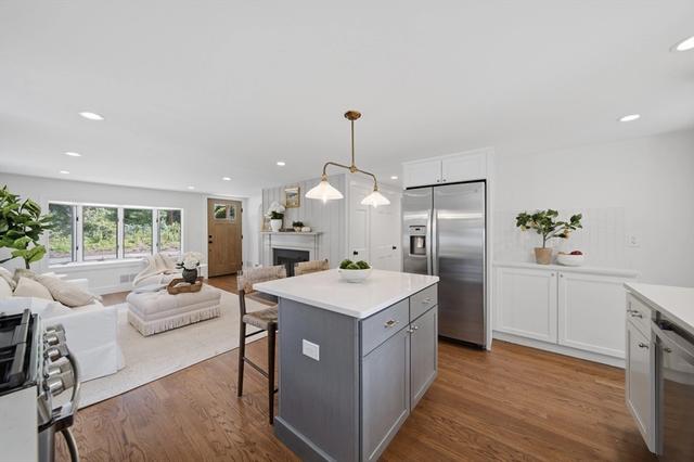 26 Heather St, Beverly, MA 01915