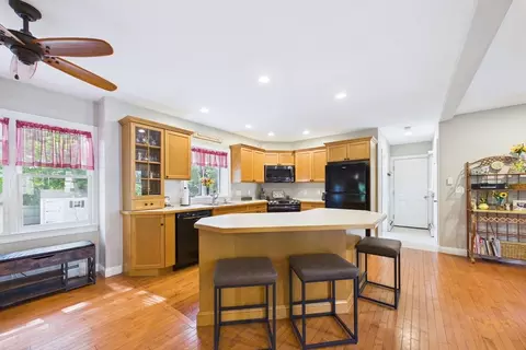119 Hathaway St, Wareham, MA 02571 photo 10