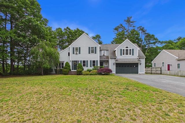 119 Hathaway St, Wareham, MA 02571