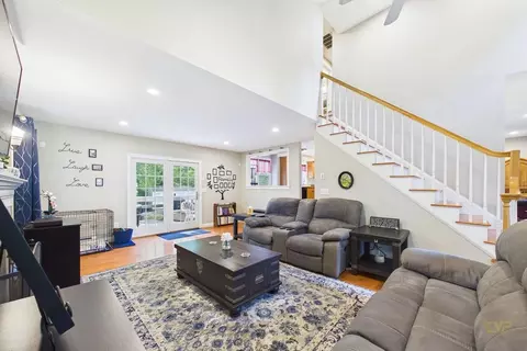 119 Hathaway St, Wareham, MA 02571 photo 5