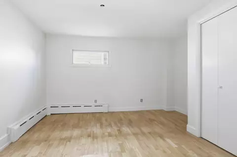 Bedroom - 501 Pine St, Fall River, MA 02720 photo 3 of 7