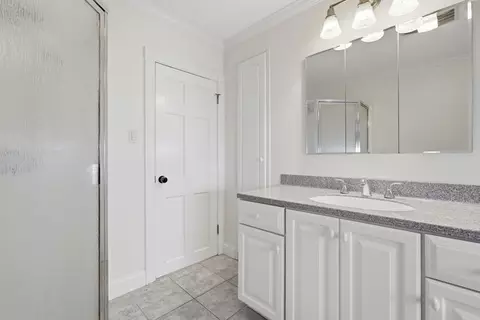 501 Pine St, Fall River, MA 02720 photo 20