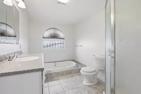 Bath - 501 Pine St, Fall River, MA 02720 photo 1 of 5