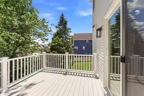 Exterior - 36 Colonial Rd, Webster, MA 01570 photo 4 of 5