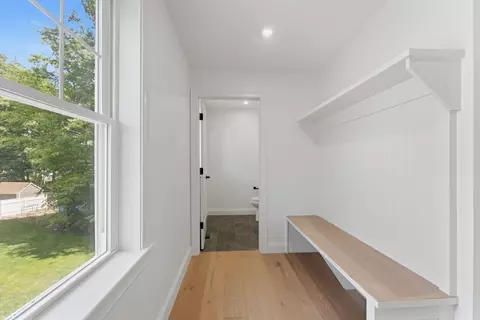 Entry Way - 36 Colonial Rd, Webster, MA 01570 photo 1 of 2