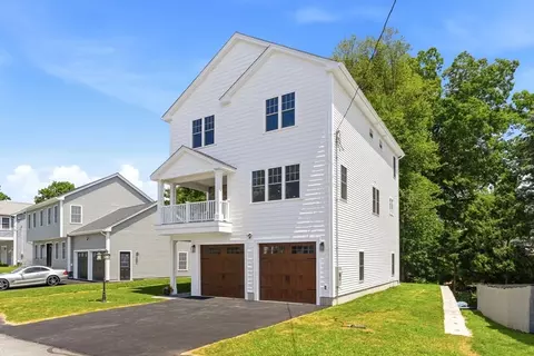Exterior - 36 Colonial Rd, Webster, MA 01570 photo 5 of 5